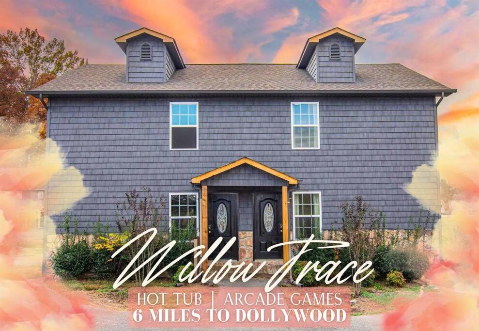 Willow Trace: Family Retreat, Hot Tub, Gaming! พิเจนฟอร์จ ภายนอก รูปภาพ